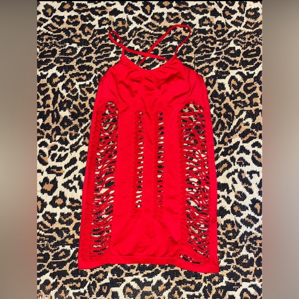 2000s fishnet style top